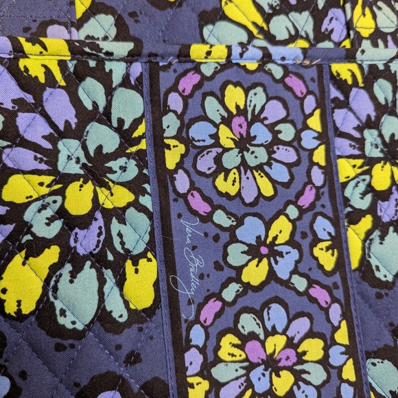 Vera Bradley Floral Quilted Laptop Bag - Picture 6 of 11